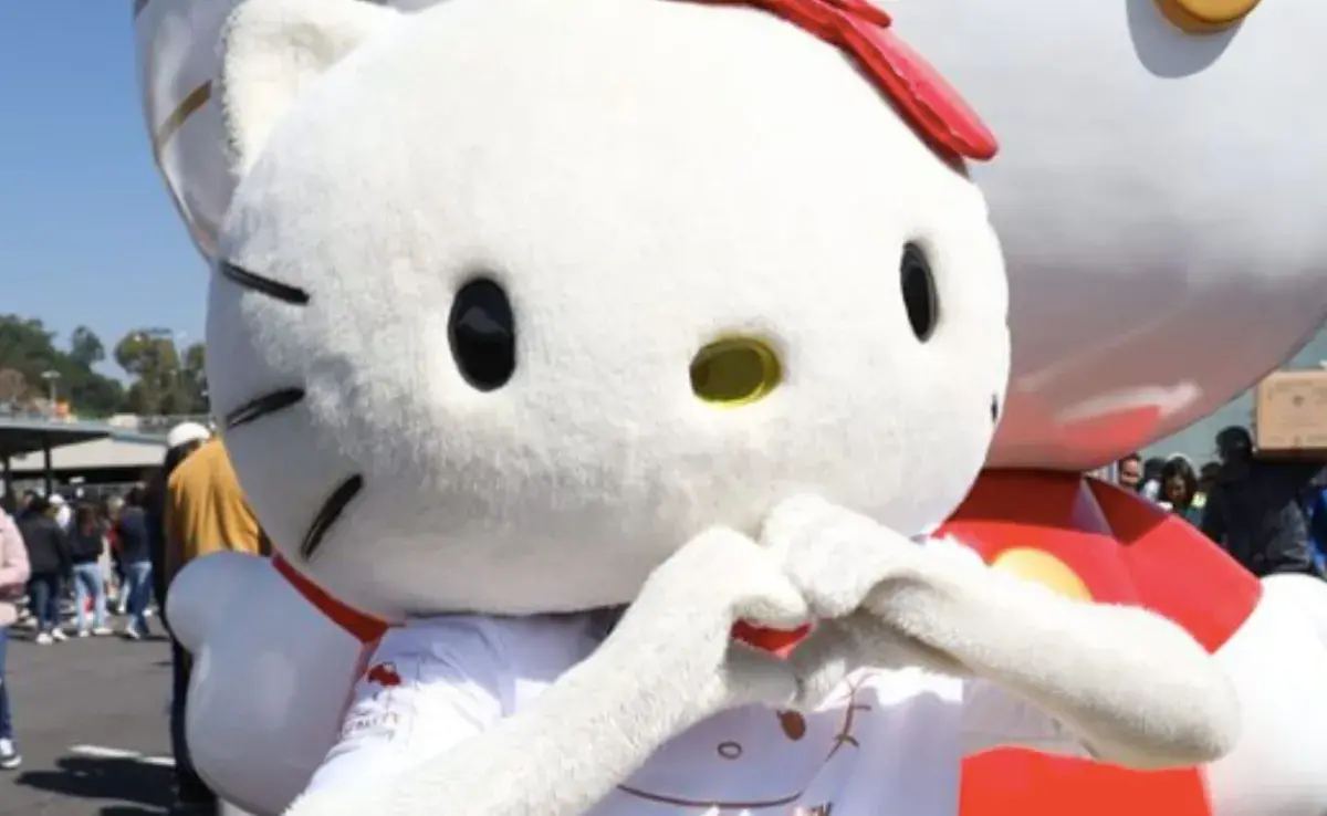 El nombre real de Hello Kitty es Kitty White.