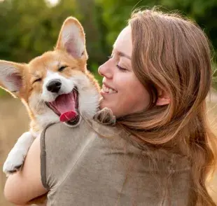 Diversos estudios han demostrado que interactuar con una mascota puede disminuir significativamente los niveles de cortisol.